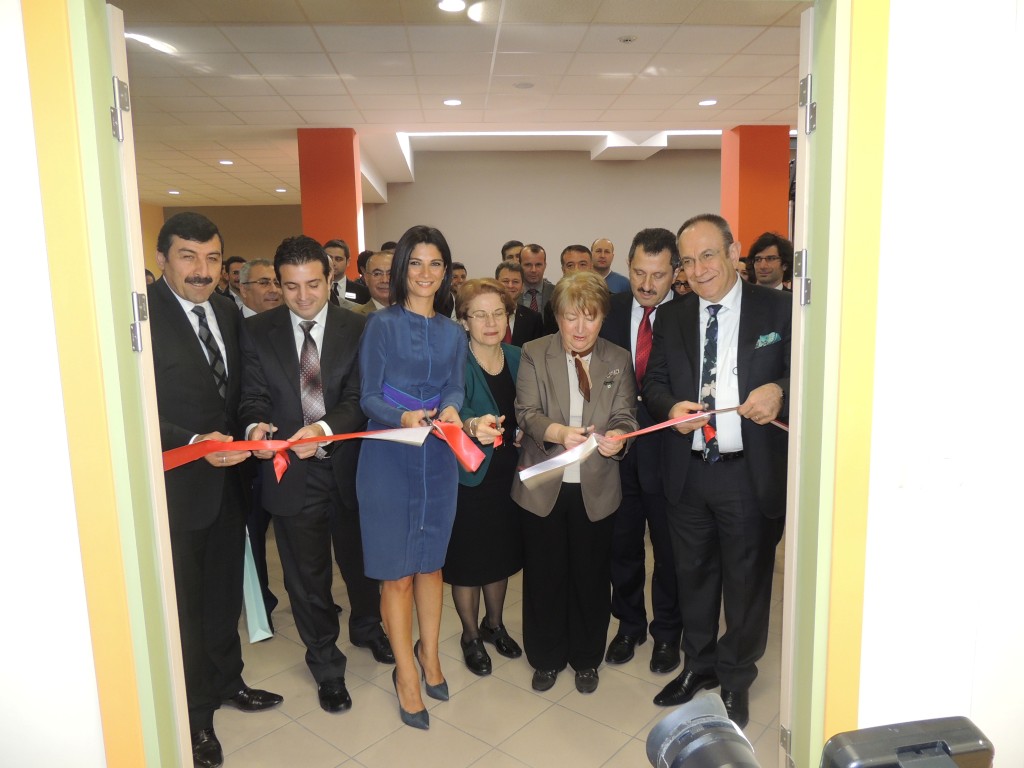 Pelsan Aydınlatma’dan Eğitime Büyük Katkı