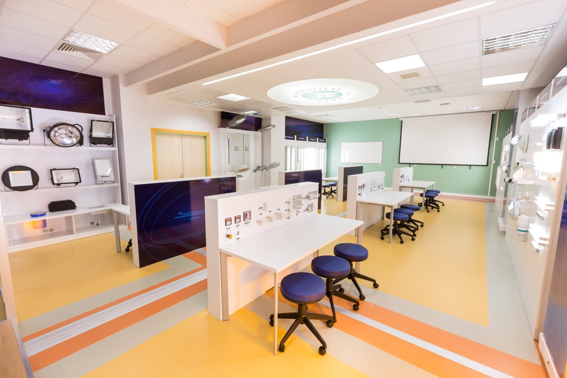 Pelsan Aydınlatma’dan Eğitime Büyük Katkı