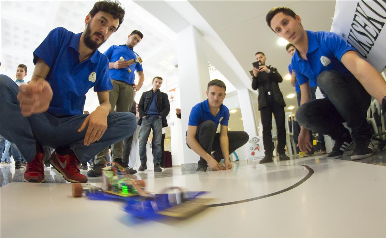 Robot Olimpiyatları Bu Yıl 9. Kez Düzenleniyor