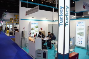 kaltes elektrik (10) (Medium)