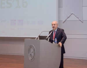 58148553c03c0e11fca2f3ba-medium