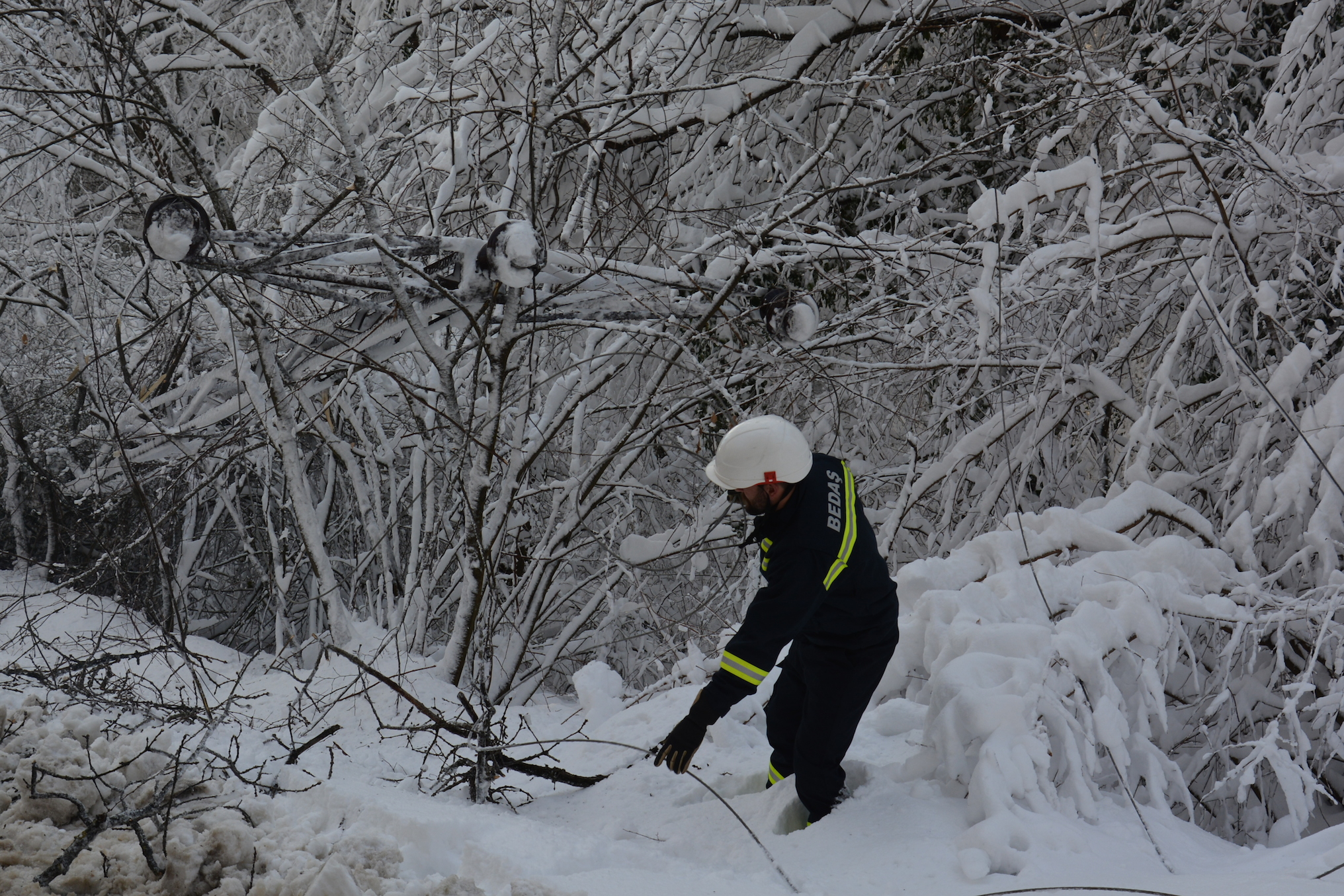 BEDAŞ’ın 1.289 personeli sahaya indi