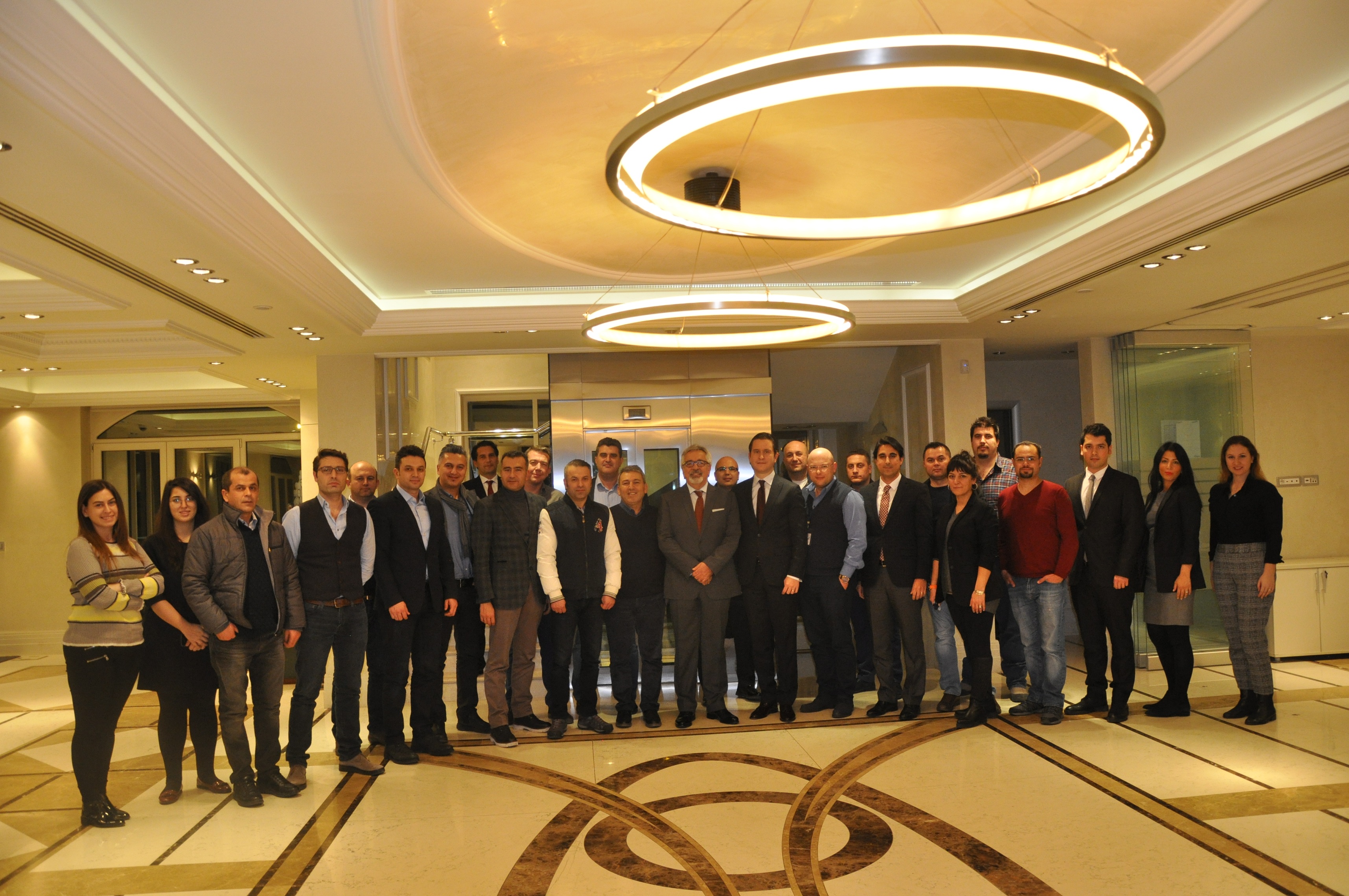 “Geleceğin liderleri Y ve Z kuşağından çıkacak''