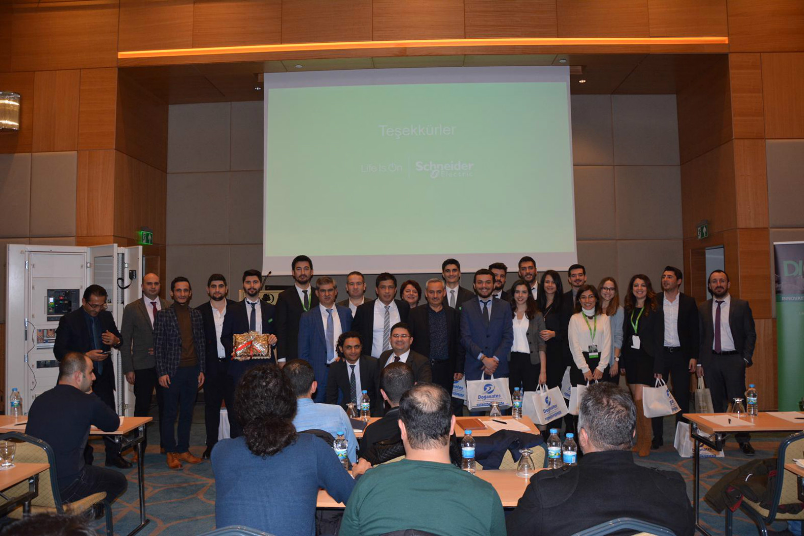 Doğanateş Elektrik Eğitim Semineri Yoğun ilgi gördü