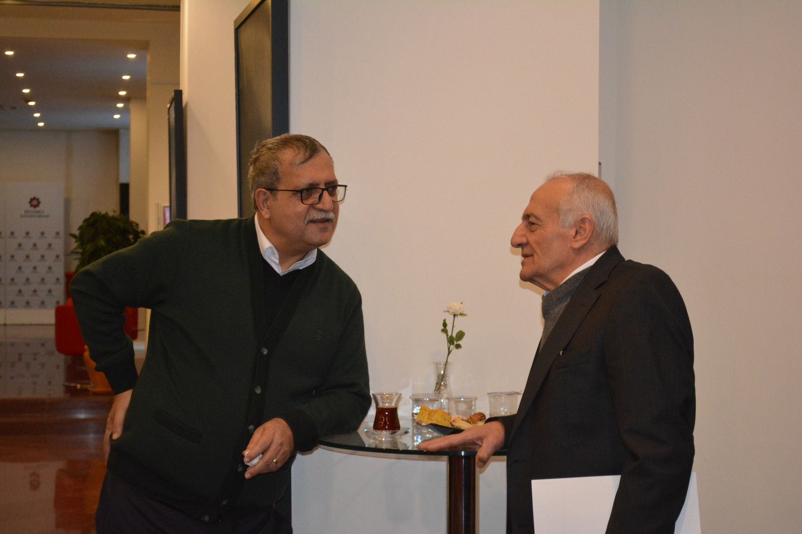 TÜRKİYE'NİN AYDINLATMASI İHRACAT İLE BÜYÜYOR