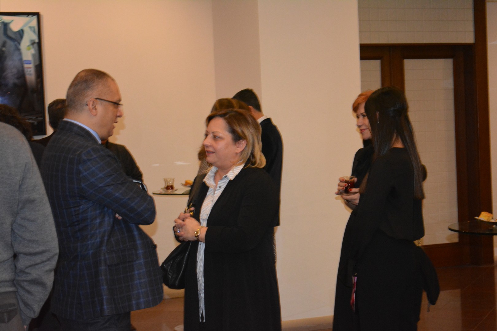 TÜRKİYE'NİN AYDINLATMASI İHRACAT İLE BÜYÜYOR