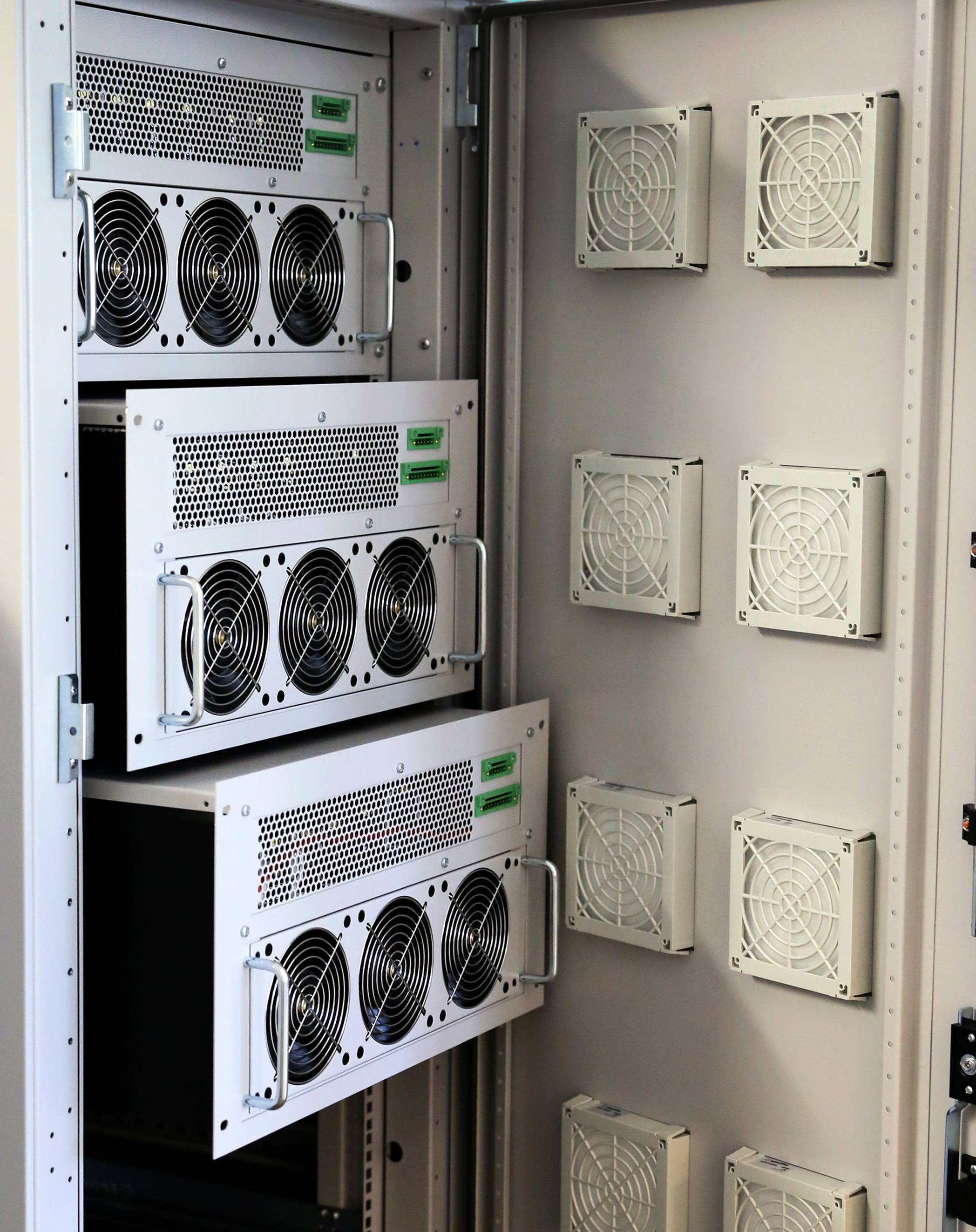 Elektra Elektronik SPS Fuarı’nda İleri Teknoloji Ürünlerini Sergiledi