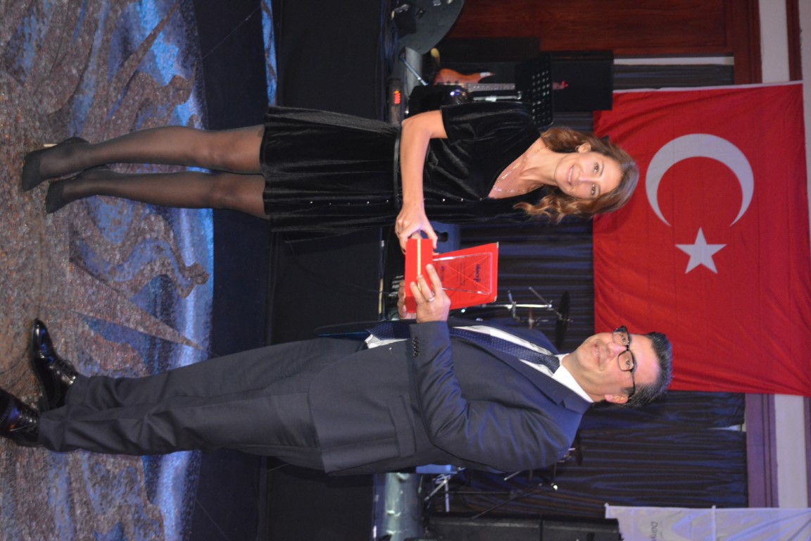 12.  GELENEKSEL ETMD GECESİ’NE YÜKSEK KATILIM