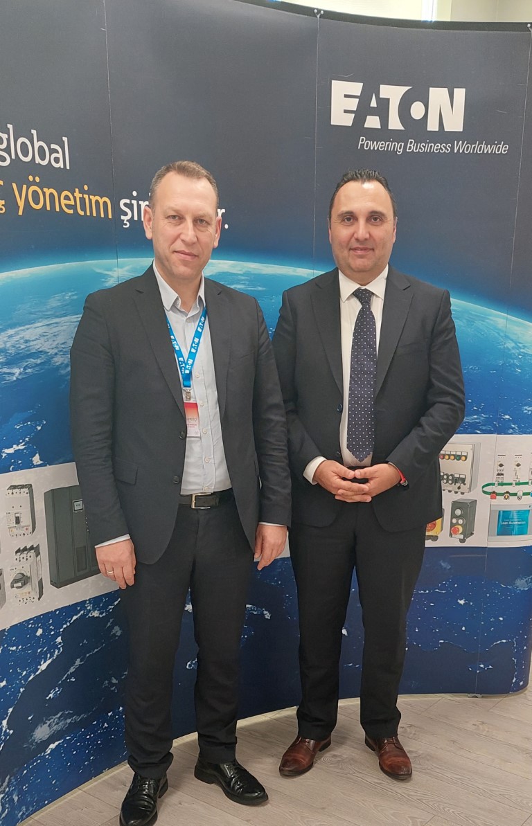 Eaton, Zor İşler Bizimle Kolay